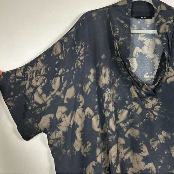 ETAL made in Melbourne ADRIENNE ROLL-NECK TOP BE - Picture 5 of 7